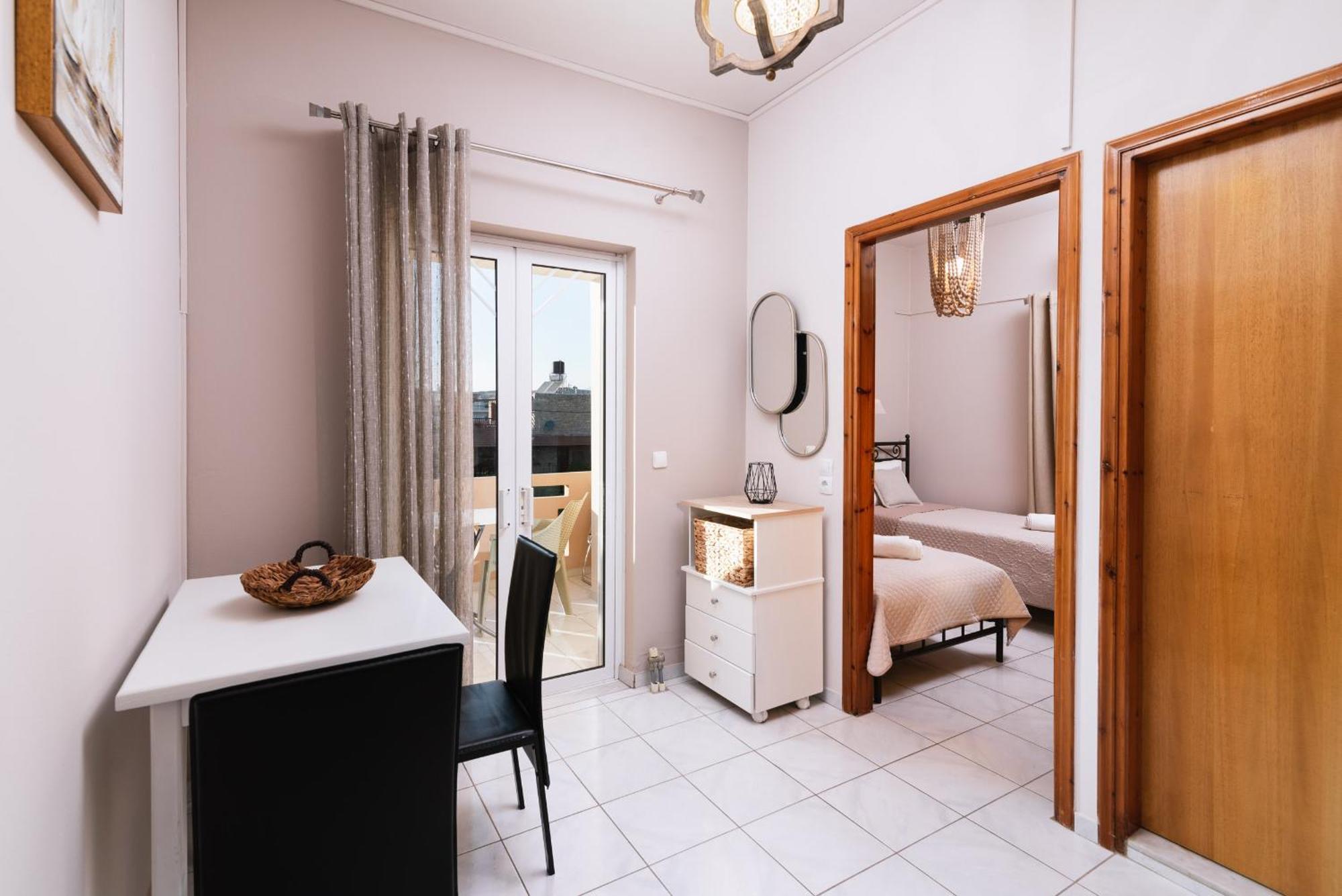 Filia Apartments 皮特斯迪亚 外观 照片
